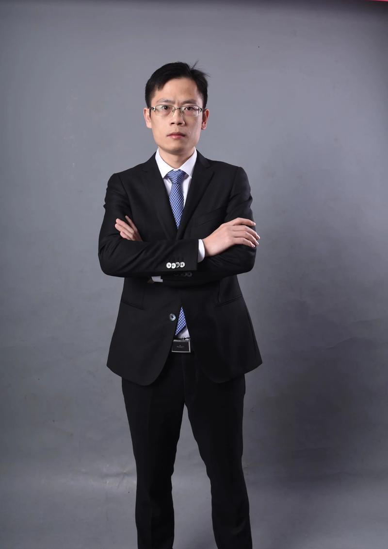 万仕芬 客户策略总监